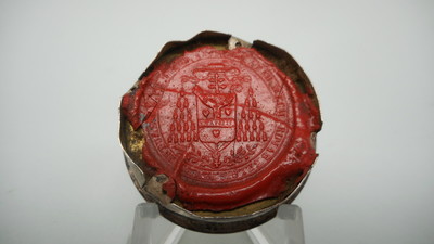 Reliquary - Relic Ex Ossibus St. Dymphna With Original Document en Brass / Glass / Wax Seal, Belgium  19 th century