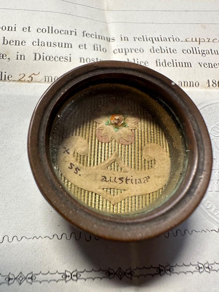 1  Reliquary - Relic Ex Ossibus St. Faustina With Original Document