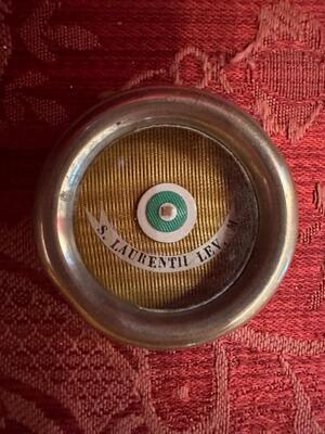 Reliquary - Relic Ex Ossibus St. Laurentius. en Brass / Glass / Wax Seal, Belgium  19 th century