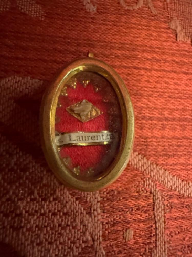 1  Reliquary - Relic  Ex Ossibus St. Laurentius..