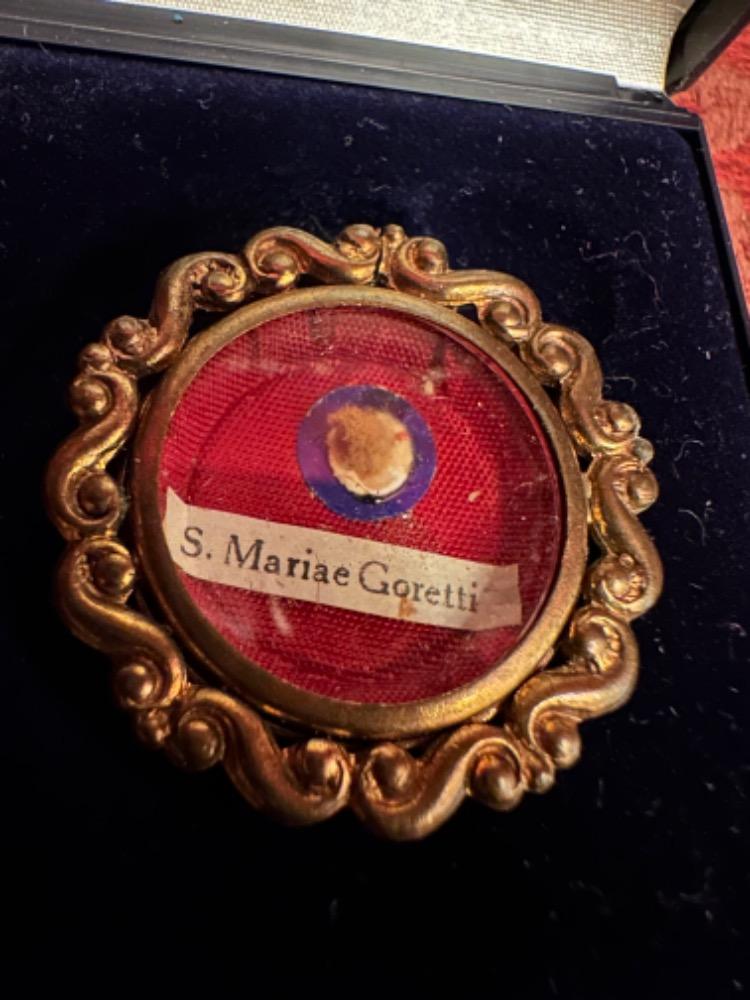 1  Reliquary - Relic Ex Ossibus St. Maria Goretti