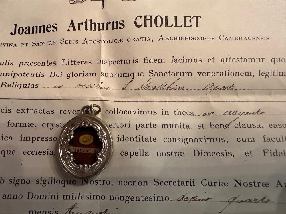 1  Reliquary - Relic Ex Ossibus St. Mattheus Apostle With Original Document
