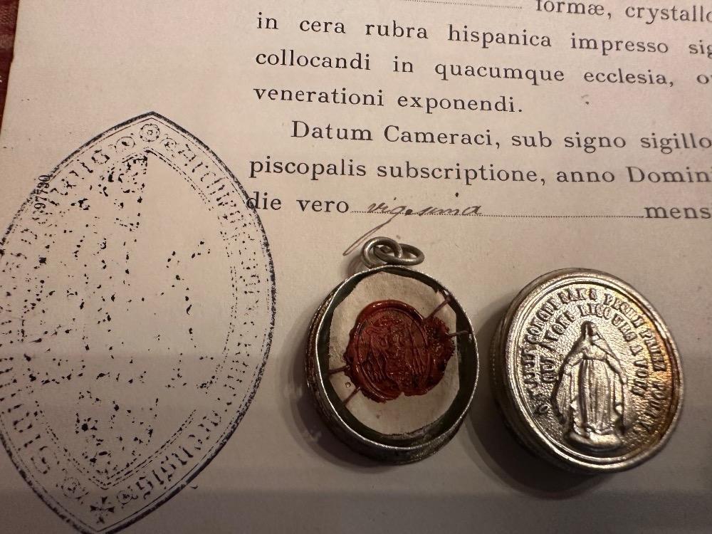1  Reliquary - Relic Ex Ossibus St. Mattheus Apostle With Original Document