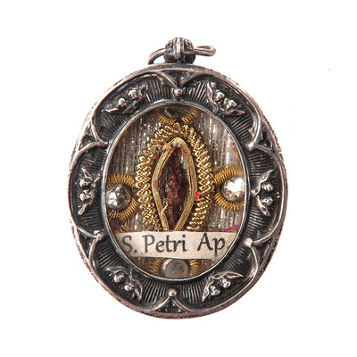 1  Reliquary - Relic Ex Ossibus St. Peter Apostle