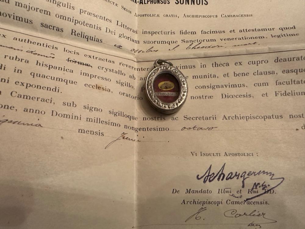 1  Reliquary - Relic Ex Ossibus St. Theodorus With Original Document