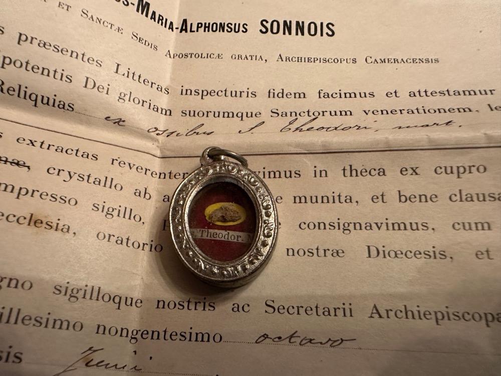 1  Reliquary - Relic Ex Ossibus St. Theodorus With Original Document