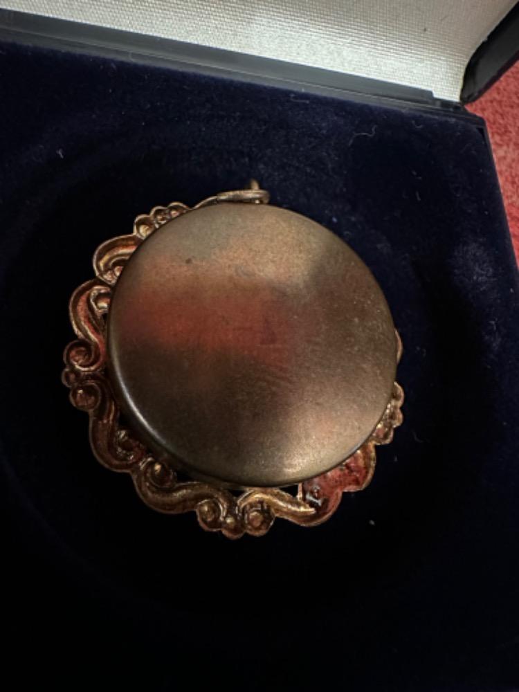 1  Reliquary - Relic Ex Veste St. Pius X