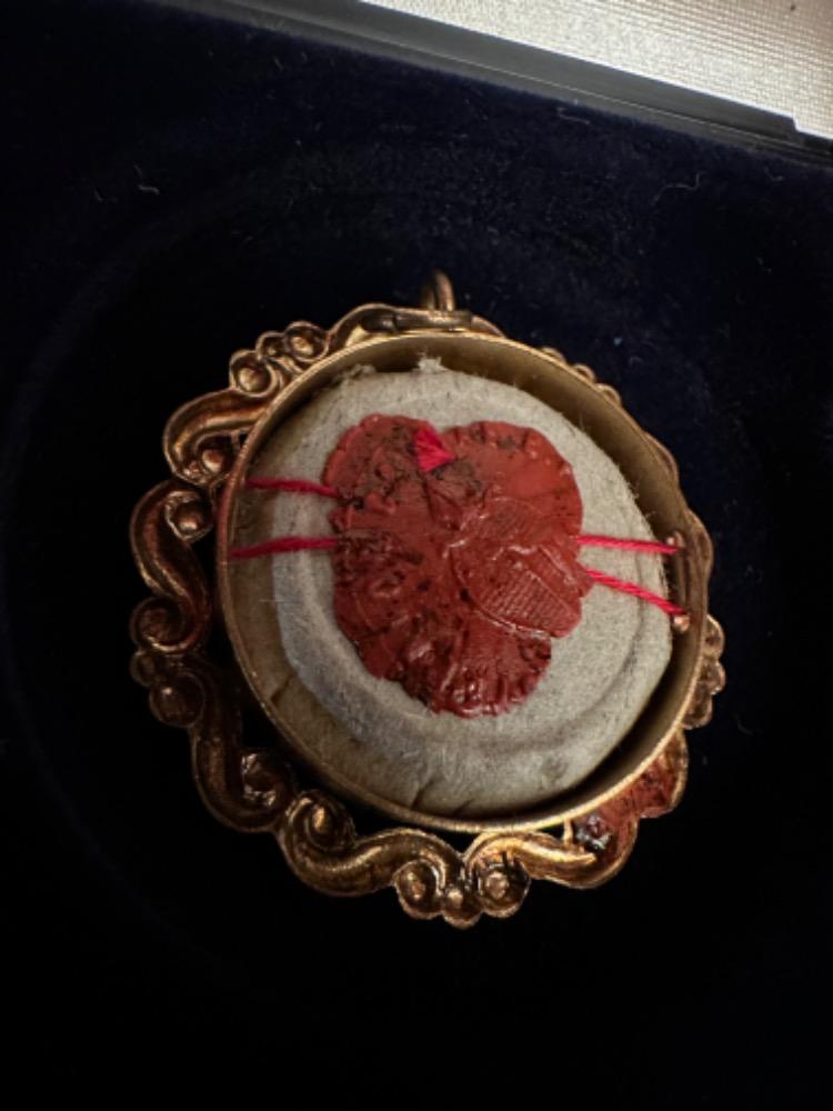 1  Reliquary - Relic Ex Veste St. Pius X