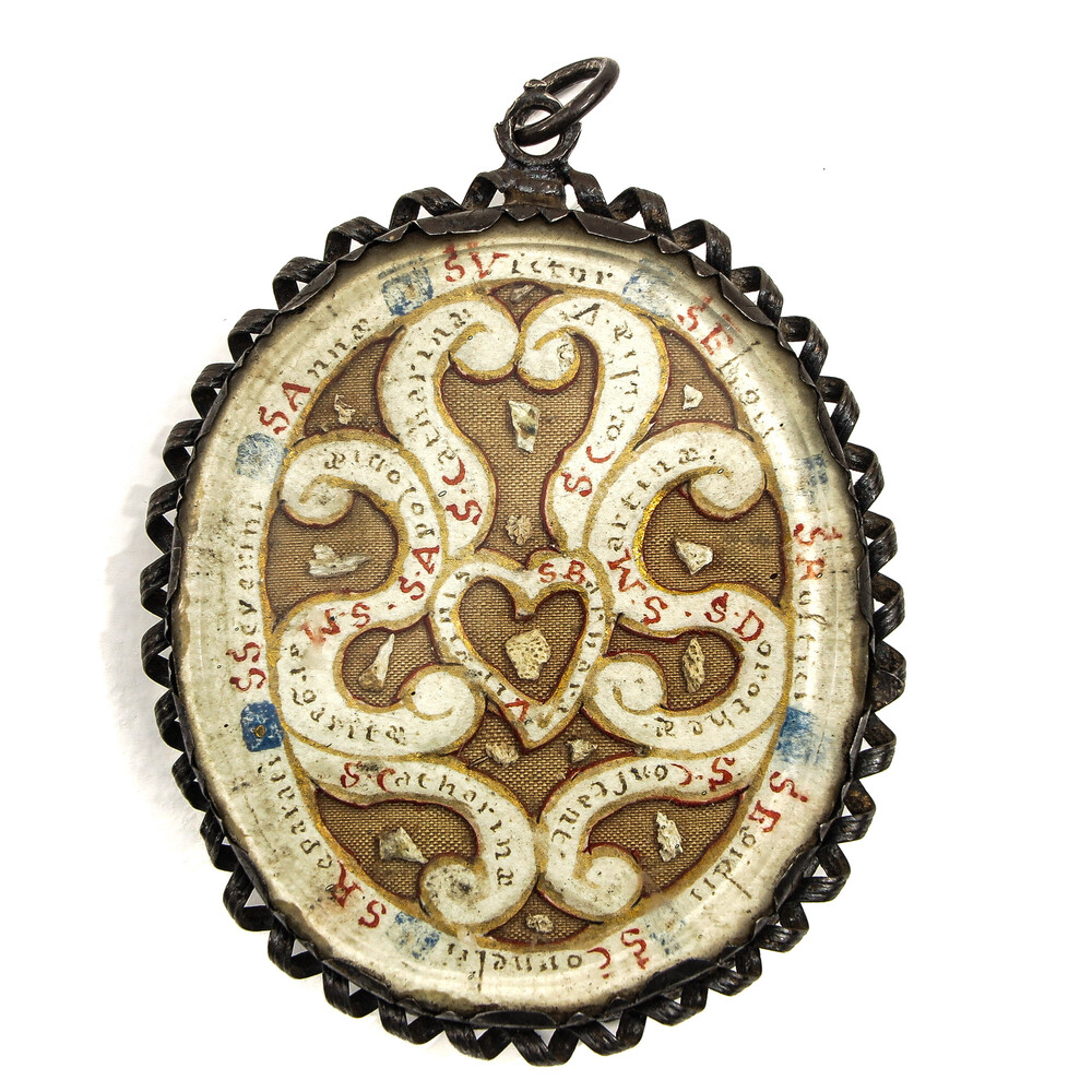 1  Reliquary - Relic St. Ann & 15 Other Saint Relics