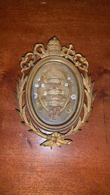 Reliquary - Relic St. Franc. Of Sales, St. J. De Chantal, M.M. Alacoque No Document en Brass / Glass / Originally Sealed, France 19th century ( anno 1875 )