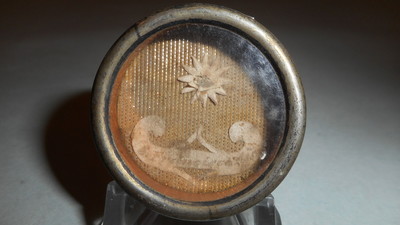 1  Reliquary - Relic St. Franciscus Ass. Ex Veste With Original Document