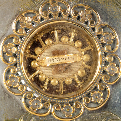 1  Reliquary - Relic St. John Vianney Expected !