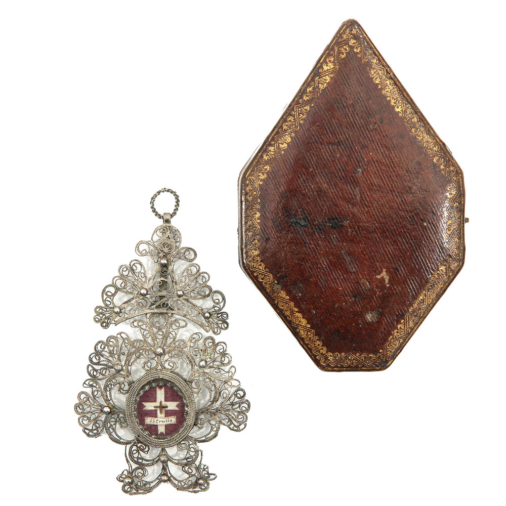 1  Reliquary - Relic True Cross