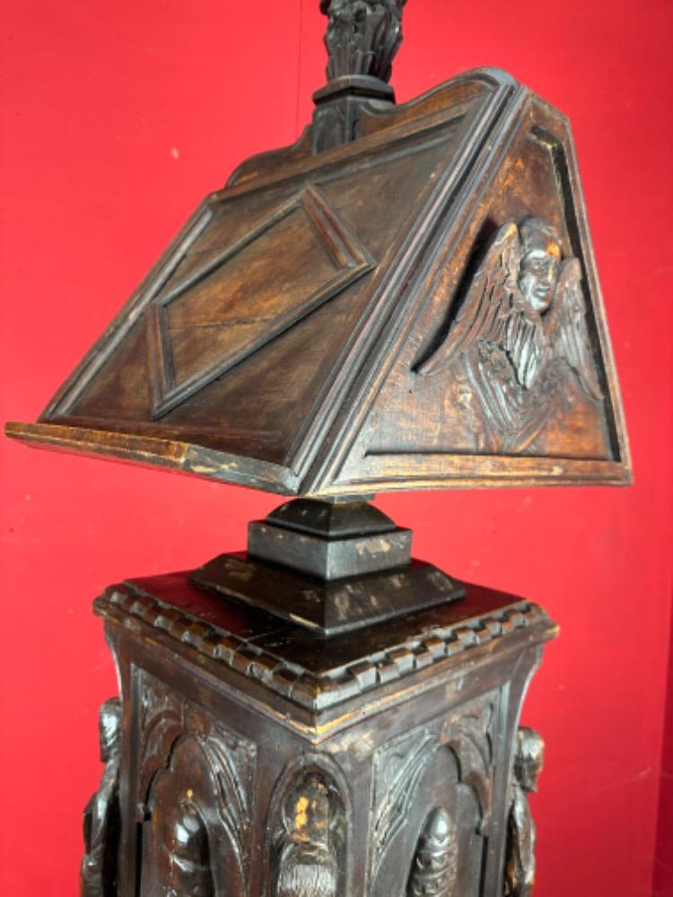 1 Renaissance Double - Sided Lectern