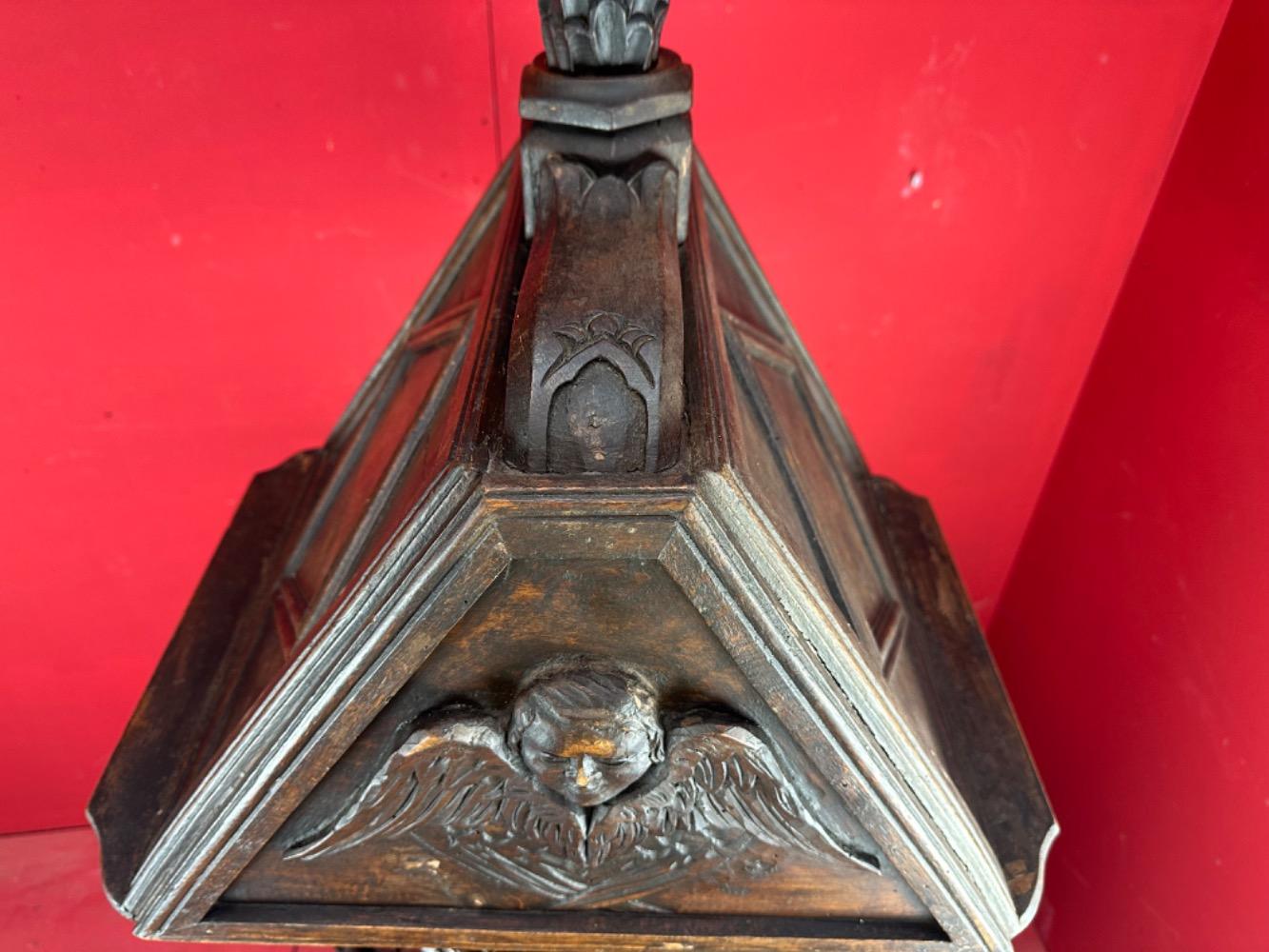 1 Renaissance Double - Sided Lectern
