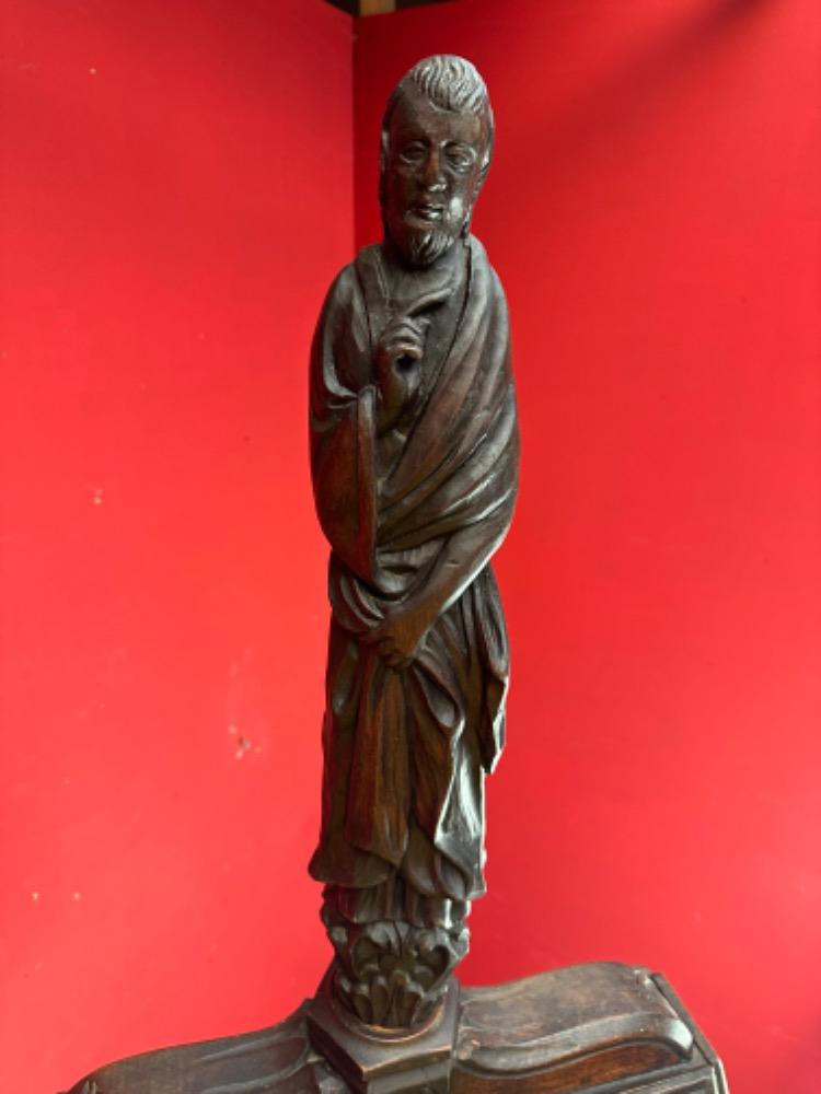 1 Renaissance Double - Sided Lectern