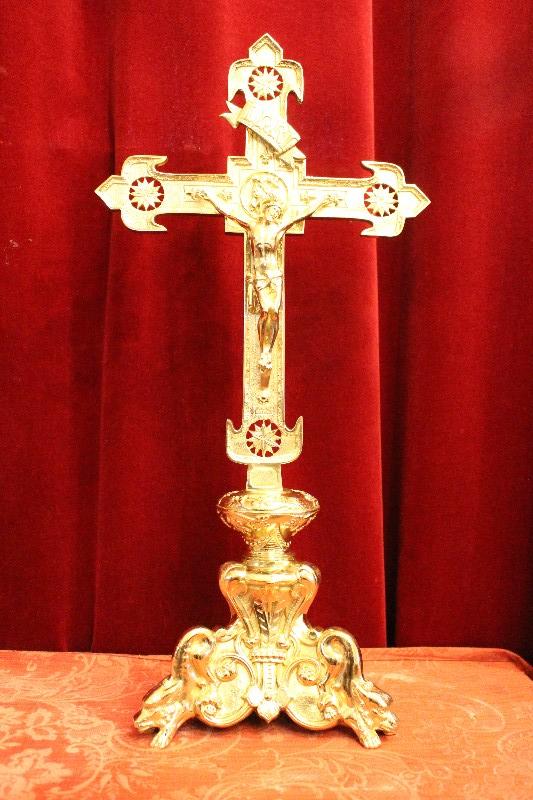 1 Romanesque Altar - Cross