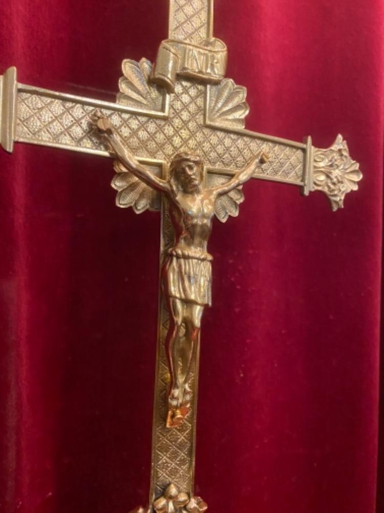 1 Romanesque Altar - Cross