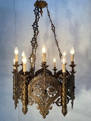 Chandelier style Romanesque en Bronze, France 19 th century