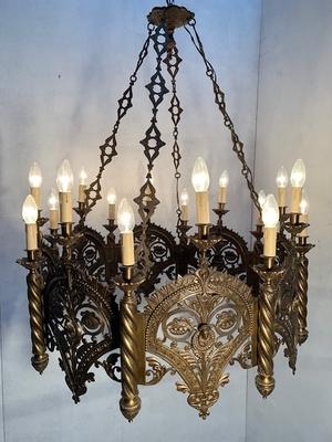 Chandelier style Romanesque en Bronze, France 19th century