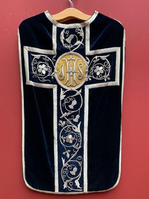 1 Romanesque Chasuble