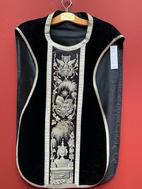 1 Romanesque Chasuble
