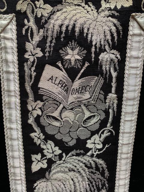 1 Romanesque Chasuble