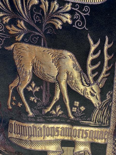 1 Romanesque Chasuble By : Maison J.A. Henry.