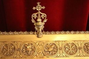 Exceptional Reliquary style Romanesque en Bronze / Gilt, France 19th century
