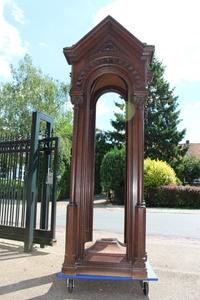 Exposition - Chapel style Romanesque en Oak wood, Belgium 19th century