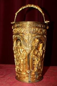 Holy Water Bucket Measures Without Handle style Romanesque en Bronze / Gilt, France 19th century