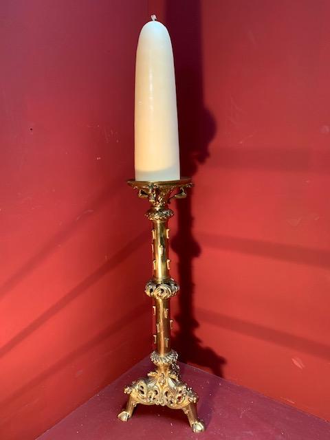 1 Romanesque Pascal Candlestick Measures Without Pin