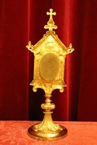 Reliquary With Relic: De Apio Beate Maria Virgine. style Romanesque en Bronze / Gilt, France 19th century