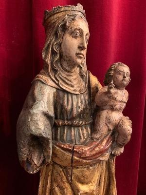 St. Mary Statue style Romanesque en wood polychrome, Southern France 17 th century