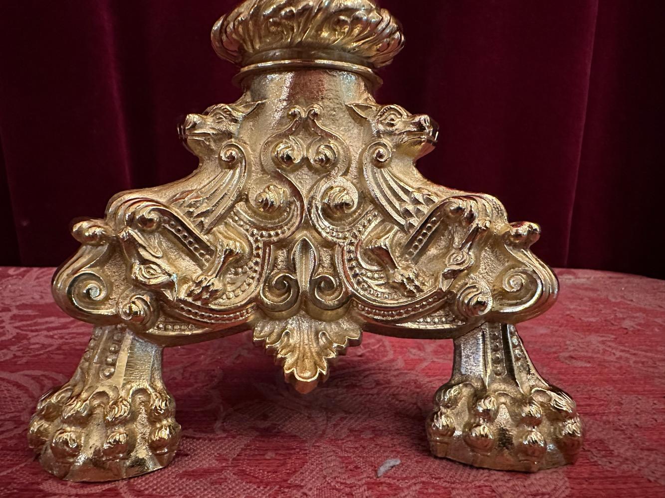 1 Romanesque - Style Altar - Cross