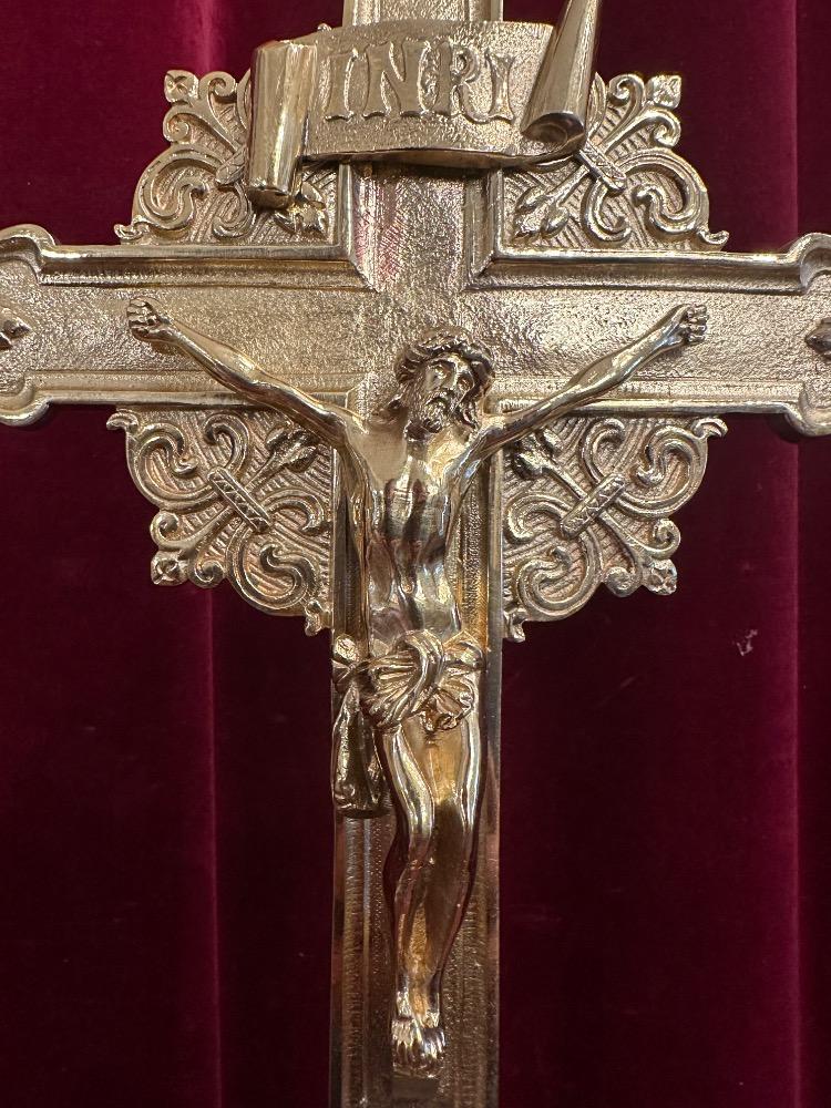 1 Romanesque - Style Altar - Cross