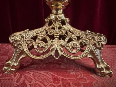 1 Romanesque - Style Altar - Cross