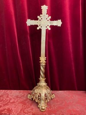 Altar - Cross style Romanesque - Style en Bronze / Gilt Polished and Varnished, France 19 th century ( Anno 1880 )