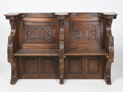 Choir-Stalls style Romanesque - Style en Oak wood, Dutch 18th century