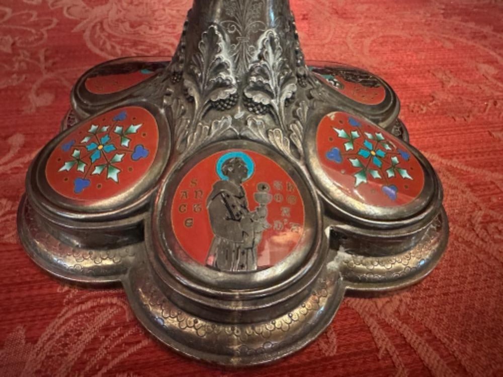 1 Romanesque - Style Ciborium