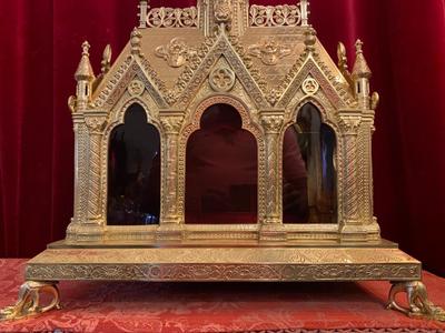 Exceptional Large Reliquary style Romanesque - Style en Bronze / Polished and Varnished, France 19 th century ( Anno 1865 )