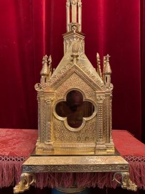 Exceptional Large Reliquary style Romanesque - Style en Bronze / Polished and Varnished, France 19 th century ( Anno 1865 )