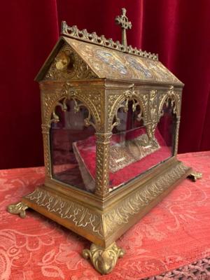 Reliqury - Relic Relics Of St. Victor & St. Theodorus style Romanesque - Style en Bronze / Gilt / Glass, France 19 th century ( Anno 1860 )