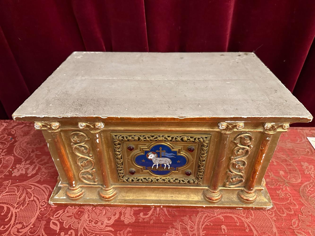 1 Romanesque - Style Tabor