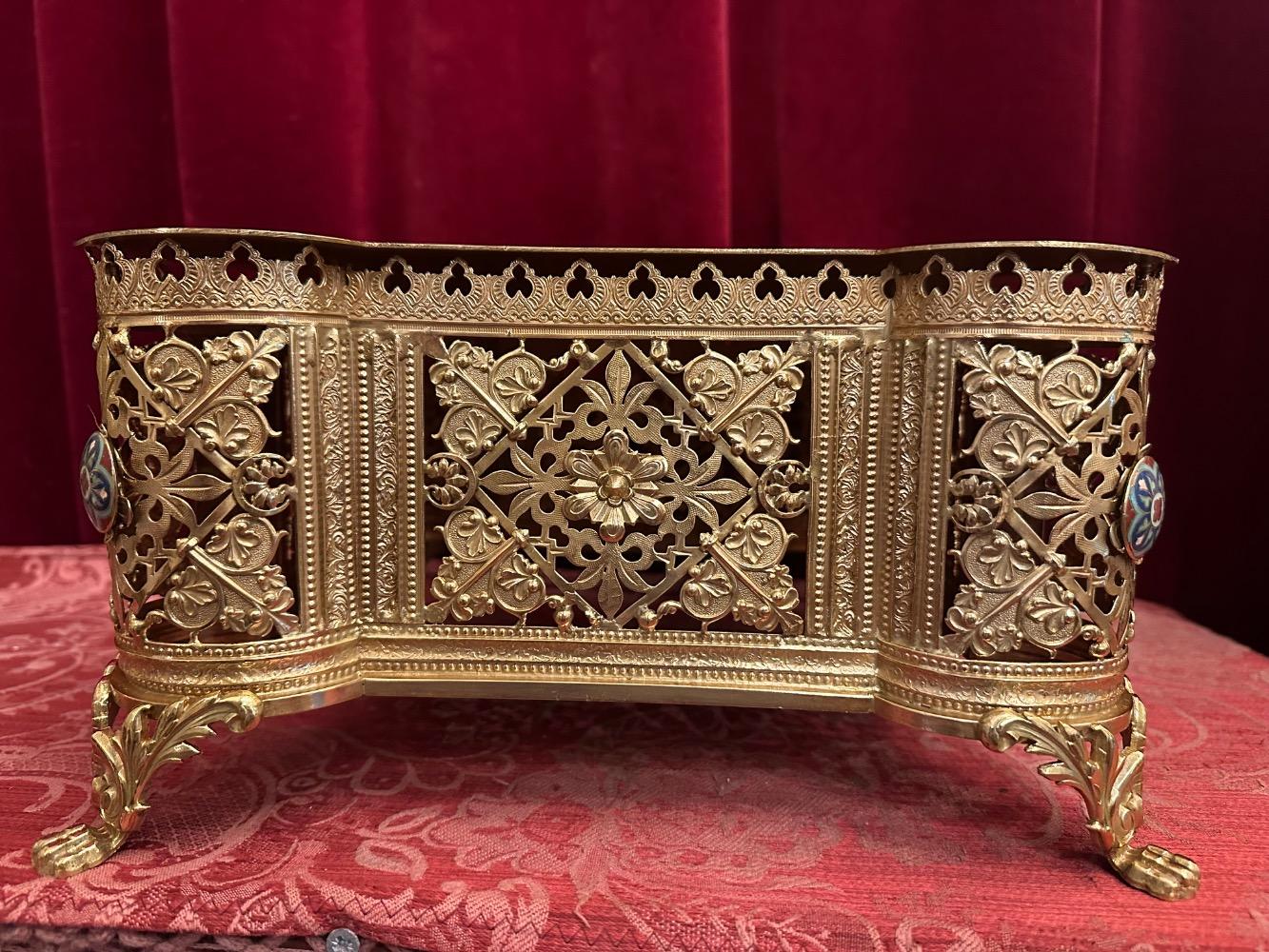 1 Romanesque - Style Tabor