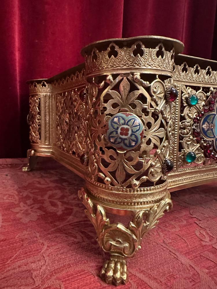 1 Romanesque - Style Tabor