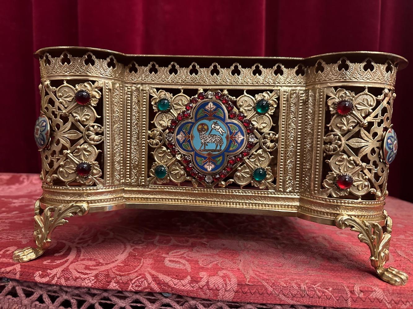 1 Romanesque - Style Tabor