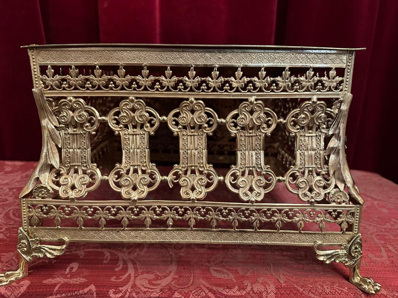 1 Romanesque - Style Tabor