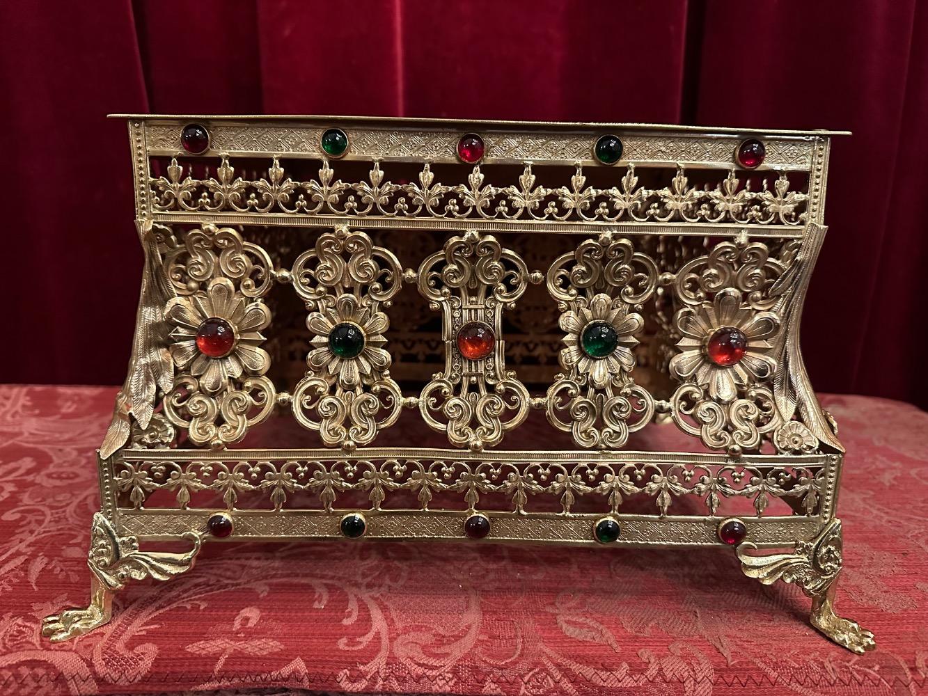 1 Romanesque - Style Tabor