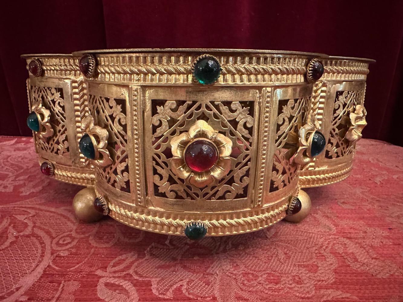 1 Romanesque - Style Tabor